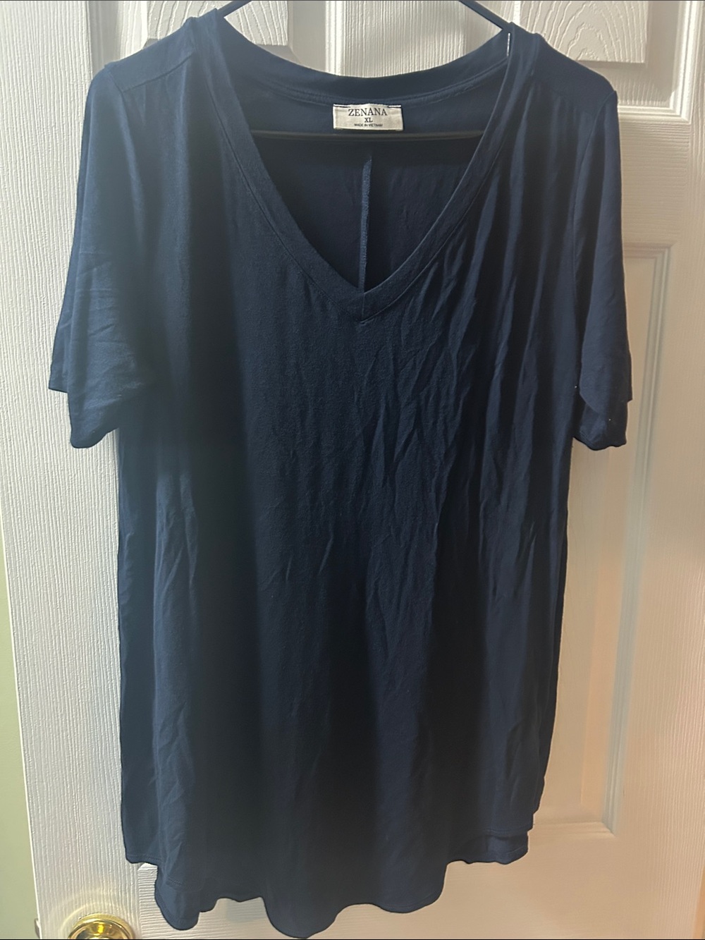 Zenana Navy V-Neck Tee, XL